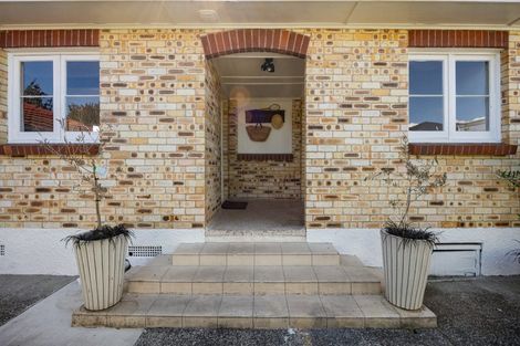 Photo of property in 20 Steele Road, Forest Lake, Hamilton, 3200