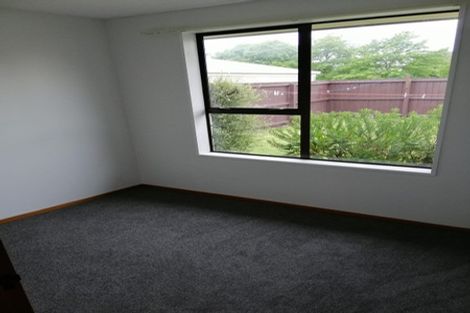 Photo of property in 1/46 Shannon Place, Belfast, Christchurch, 8051