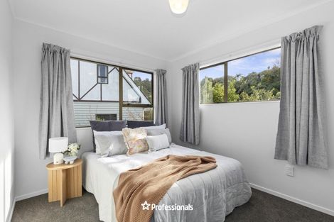 Photo of property in 14 Matuhi Street, Tirohanga, Lower Hutt, 5010