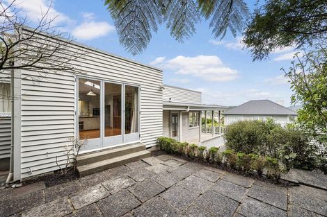 Photo of property in 84 Hatton Street, Karori, Wellington, 6012