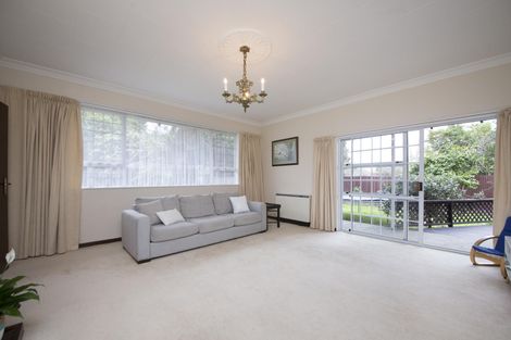 Photo of property in 106 Waterloo Crescent, Hokowhitu, Palmerston North, 4410