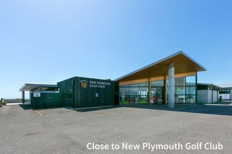 Photo of property in 15 Kotare Drive, Waiwhakaiho, New Plymouth, 4312