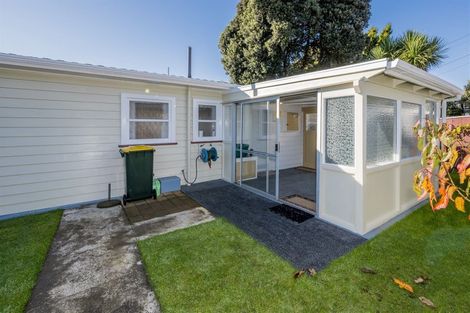 Photo of property in 23 Devon Street, Levin, 5510