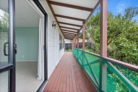 Photo of property in 60a Solar Road, Glen Eden, Auckland, 0602