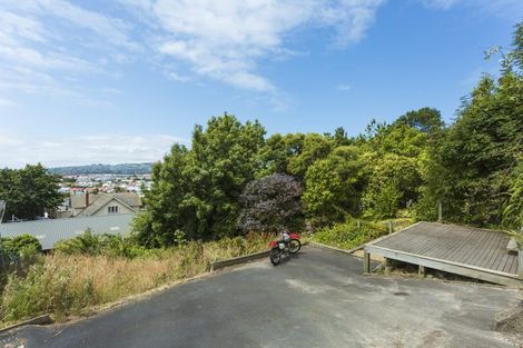 Photo of property in 39 Easther Crescent, Kew, Dunedin, 9012