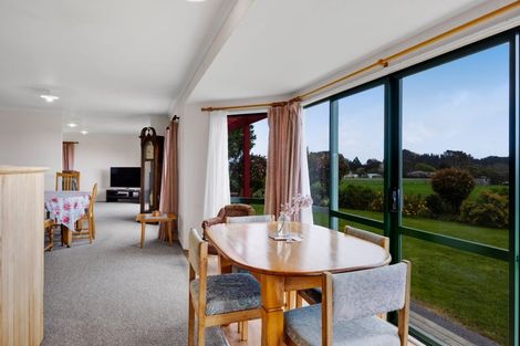 Photo of property in 196 Mokau Road, Urenui, 4377