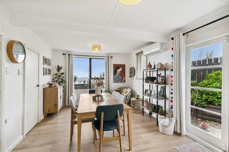 Photo of property in 20 Matatiro Street, Titahi Bay, Porirua, 5022