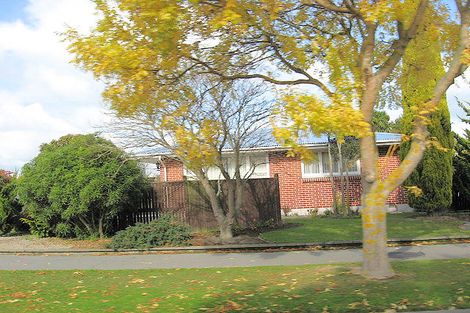 Photo of property in 27 Raxworthy Street, Ilam, Christchurch, 8041