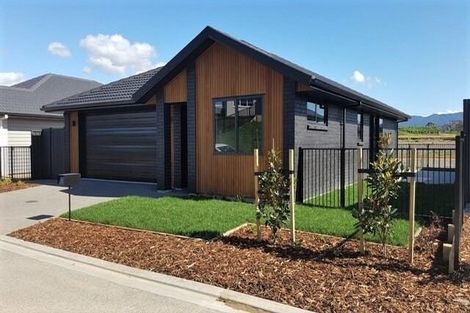 Photo of property in 2b Kauri Lane, Omokoroa, 3114