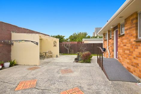 Photo of property in 17 Freyberg Street, Saint Kilda, Dunedin, 9012