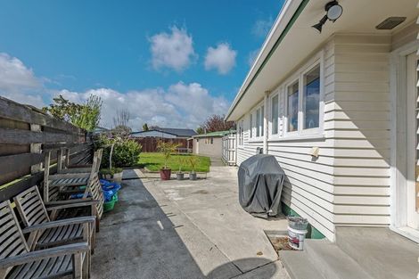 Photo of property in 22 Rhodes Drive, Kelvin Grove, Palmerston North, 4414