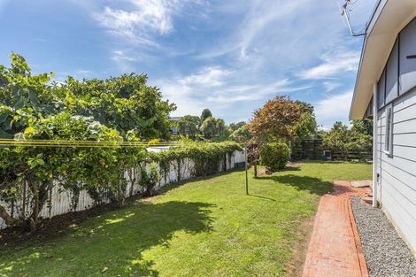 Photo of property in 77b Eatwell Avenue, Paraparaumu Beach, Paraparaumu, 5032