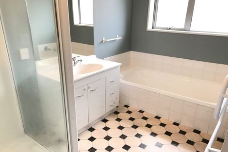 Photo of property in 1 Sioux Avenue, Wigram, Christchurch, 8042