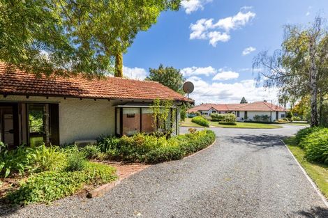 Photo of property in 35 Greenwood Road, Havelock North, 4130