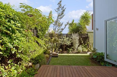 Photo of property in 132 Southampton Street, Sydenham, Christchurch, 8023