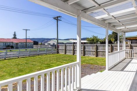 Photo of property in 14 Totara Terrace, Mangakino, 3421
