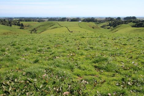 Photo of property in 888a Otaraoa Road, Tikorangi, Waitara, 4383