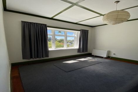 Photo of property in 69 Norway Street, Kelburn, Wellington, 6012