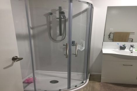 Photo of property in 1/2 Hilton Road, Saint Andrews, Hamilton, 3200