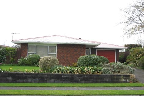 Photo of property in 66 Manu Crescent, Upper Vogeltown, New Plymouth, 4310