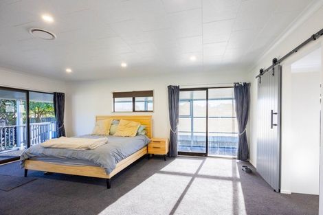 Photo of property in 20 Shanly Street, Waipawa, 4210