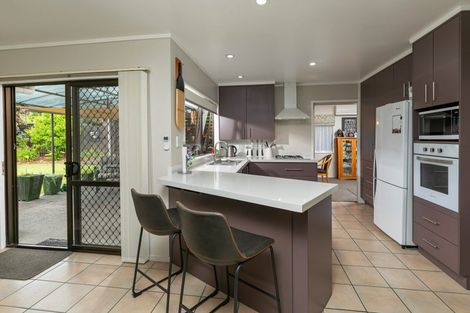 Photo of property in 74 Vintage Drive, Henderson, Auckland, 0612