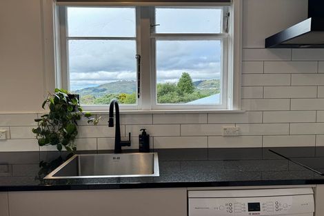 Photo of property in 41 Lincoln Avenue, Tawa, Wellington, 5028