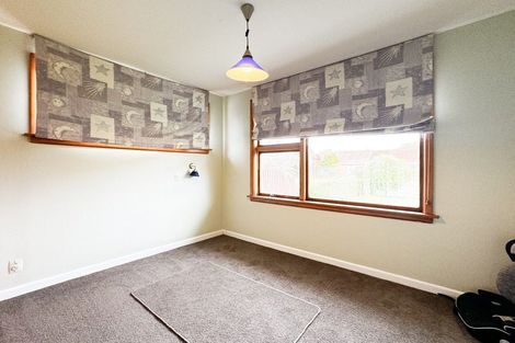 Photo of property in 1 Ostend Place, Avonhead, Christchurch, 8042