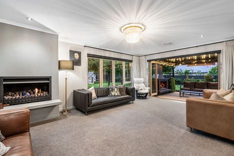 Photo of property in 5 Orchard Grove, East Taieri, Mosgiel, 9024