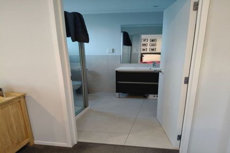 Photo of property in 14 Ringa Matau Road, Hobsonville, Auckland, 0616