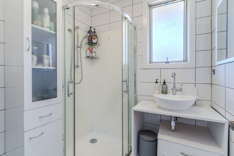 Photo of property in 14 Cross Street, Milton, 9220