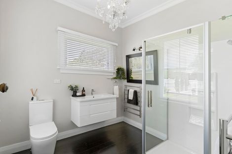 Photo of property in 14 Cotter Street, Greytown, 5712