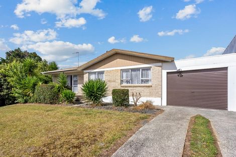 Photo of property in 1 Escalona Street, Te Kamo, Whangarei, 0112