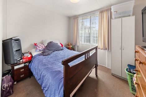 Photo of property in 4/15 Barneys Farm Road, Clendon Park, Auckland, 2103