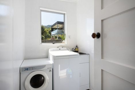 Photo of property in 321 Waikawa Road, Waikawa, Picton, 7220