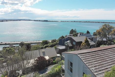 Photo of property in 27 Balmoral Lane, Redcliffs, Christchurch, 8081
