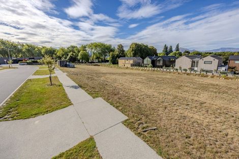 Photo of property in 7 Stoneleigh Drive, Wanaka, 9305