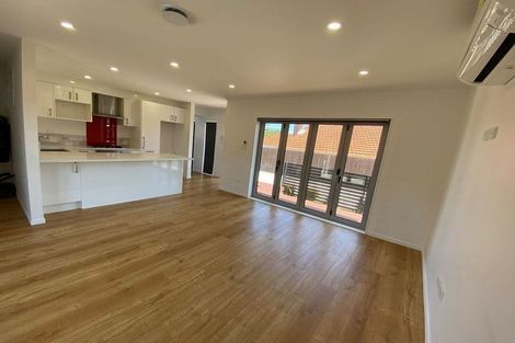 Photo of property in 61a Bolton Street, Blockhouse Bay, Auckland, 0600