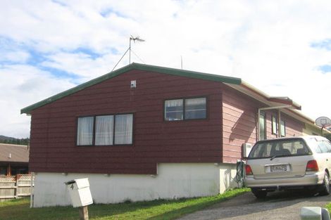Photo of property in 4 Murchison Street, Island Bay, Wellington, 6023