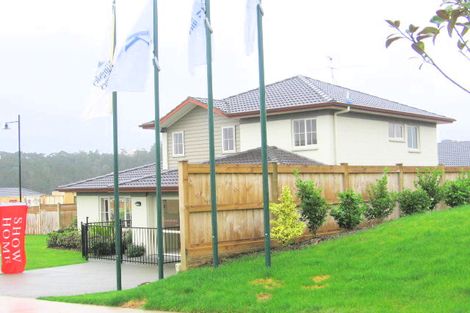 Photo of property in 2 Mary Forgham Drive, Greenhithe, Auckland, 0632