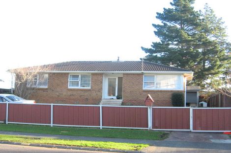 Photo of property in 34 Gainsborough Street, Manurewa, Auckland, 2102