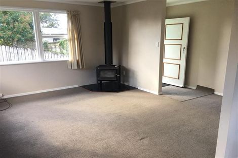 Photo of property in 76 Fitzwater Place, Henderson, Auckland, 0612