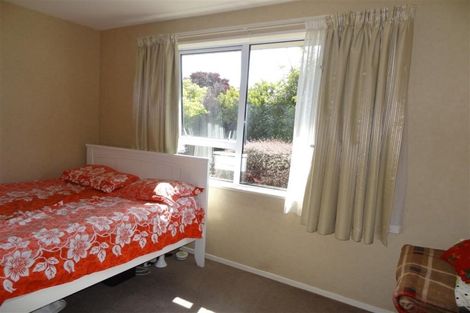 Photo of property in 2/5 Rutherford Street, Woolston, Christchurch, 8023