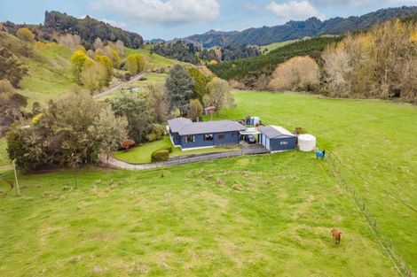 Photo of property in 424 Tapuiwahine Road, Otangiwai, Ongarue, 3997