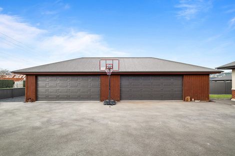 Photo of property in 177 Wingatui Road, Mosgiel, 9024