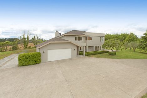Photo of property in 246 State Highway 16, Kumeu, 0892