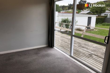 Photo of property in 42 Balmain Street, Halfway Bush, Dunedin, 9010