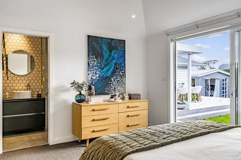 Photo of property in 2/11 Hart Road, Hauraki, Auckland, 0622