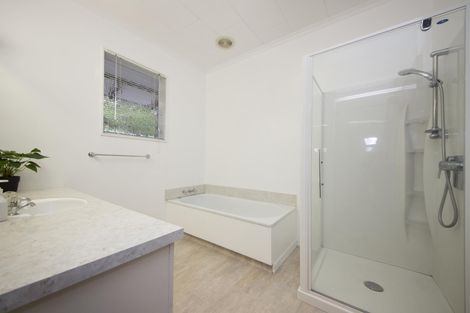 Photo of property in 106 Waterloo Crescent, Hokowhitu, Palmerston North, 4410