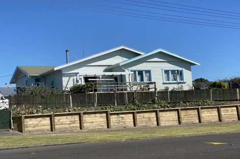 Photo of property in 85 Centennial Avenue, Waitara, 4320